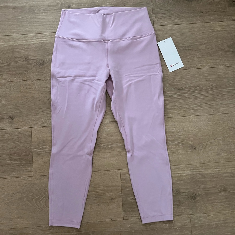 NWT Lilac LuluLemon HR Align 25” Sz 12